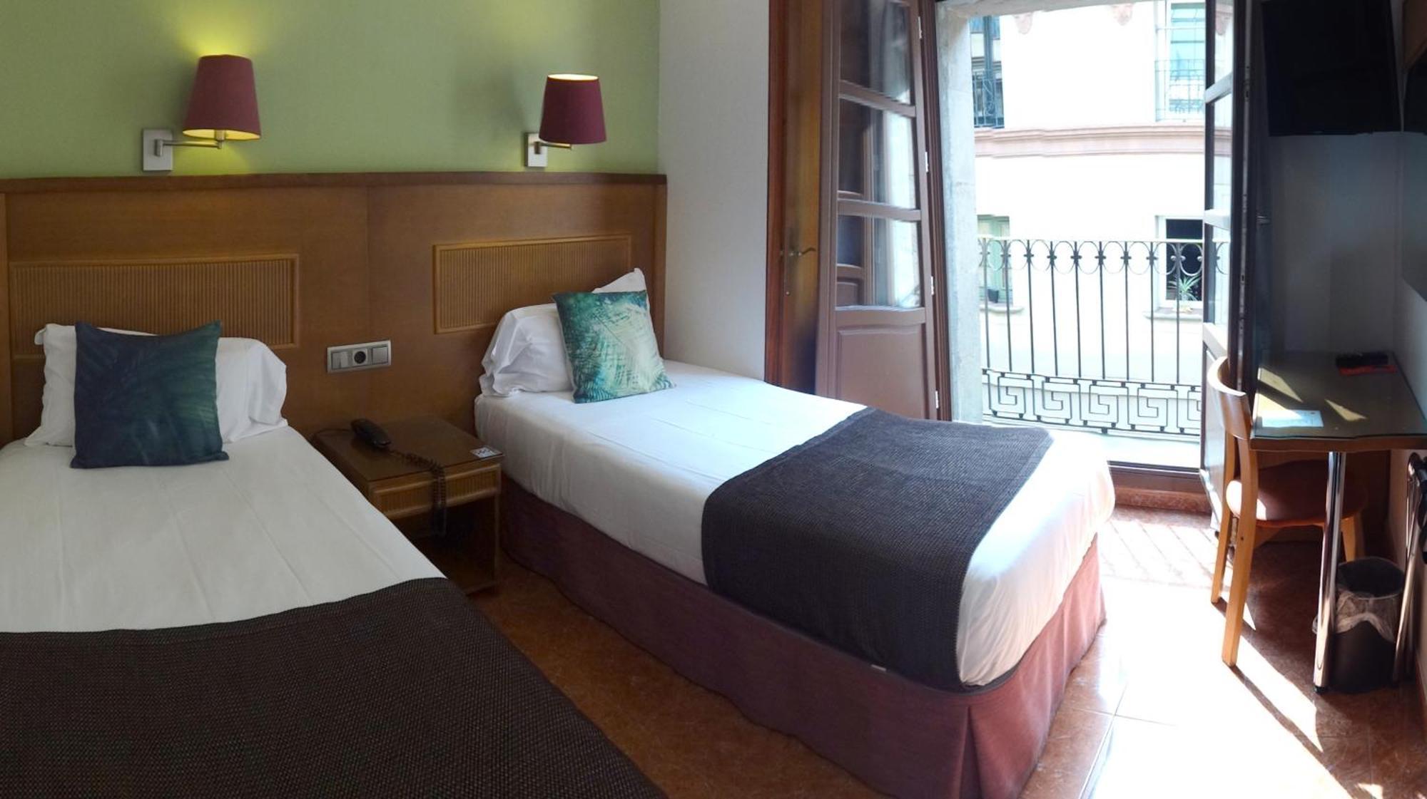 Hotel Lloret Ramblas Barcellona Esterno foto