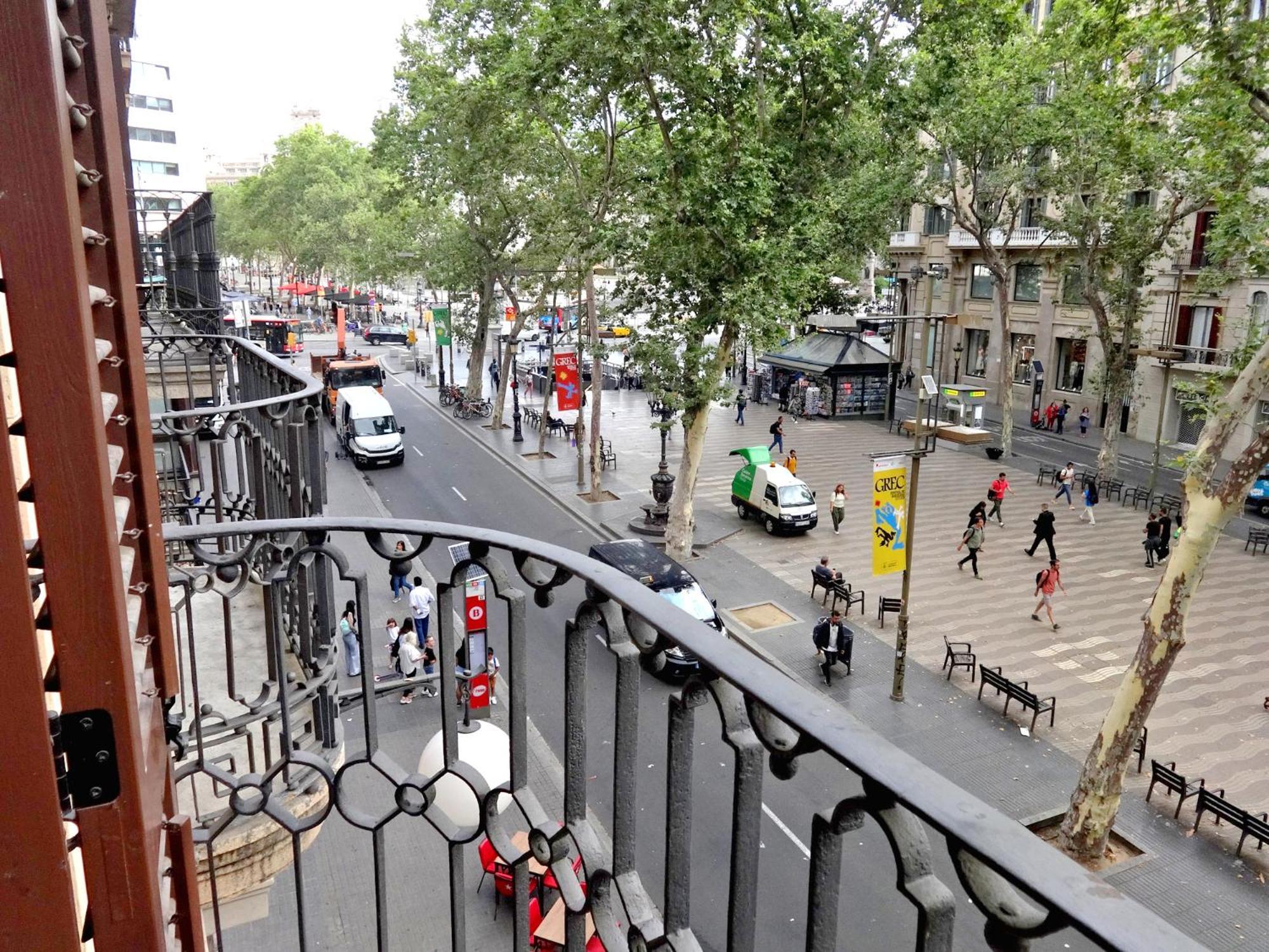 Hotel Lloret Ramblas Barcellona Esterno foto