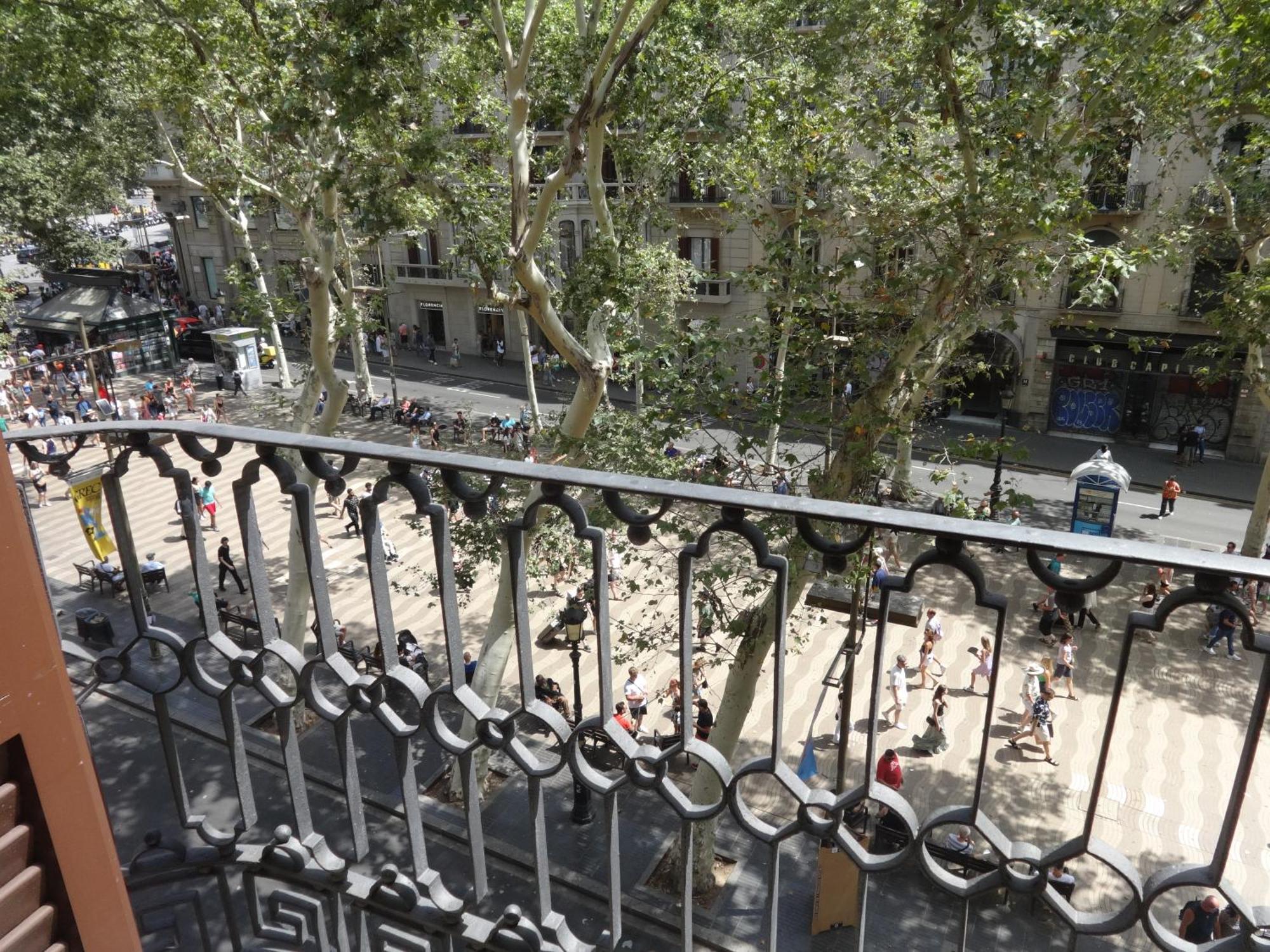 Hotel Lloret Ramblas Barcellona Esterno foto