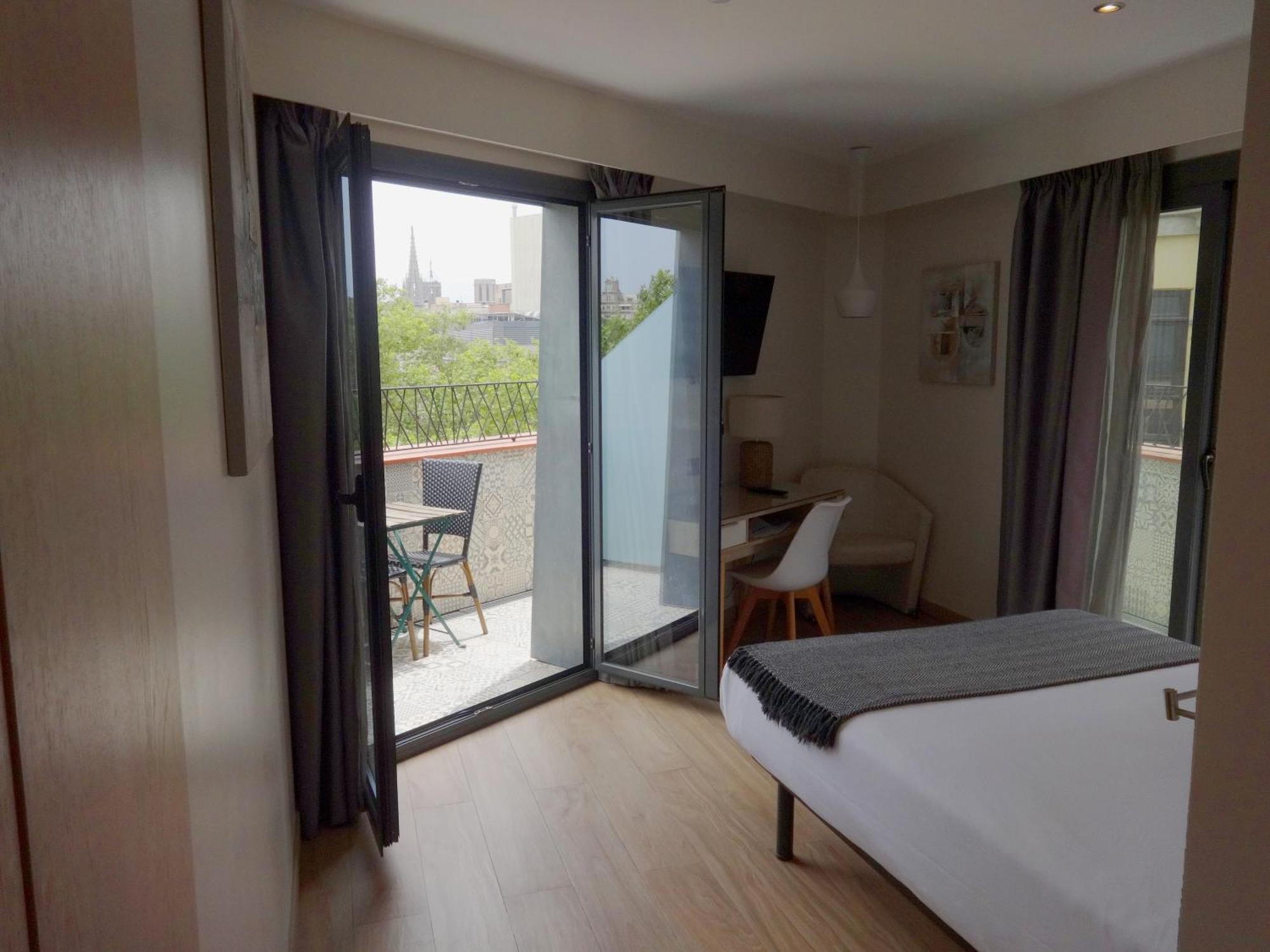 Hotel Lloret Ramblas Barcellona Esterno foto