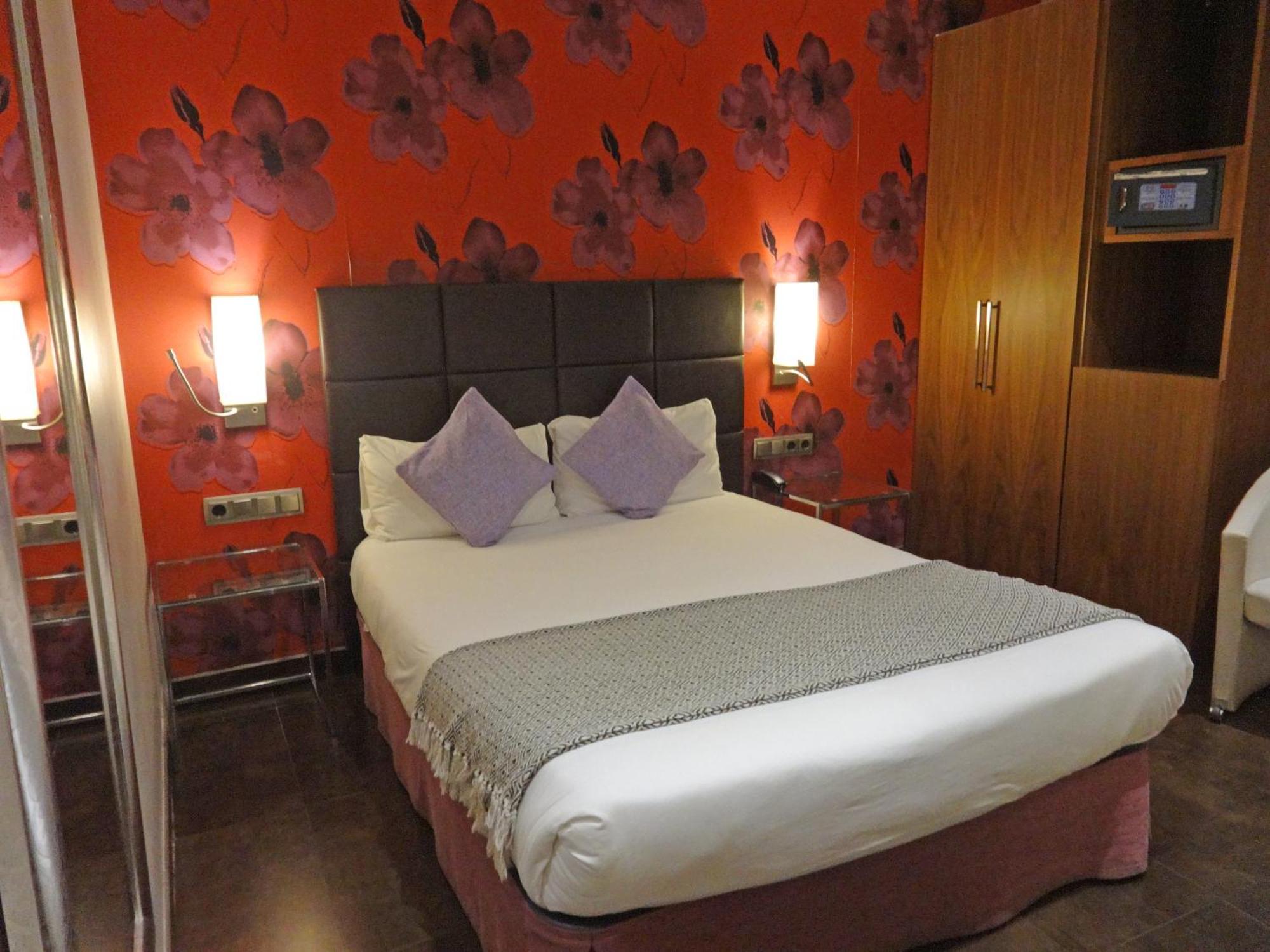 Hotel Lloret Ramblas Barcellona Esterno foto