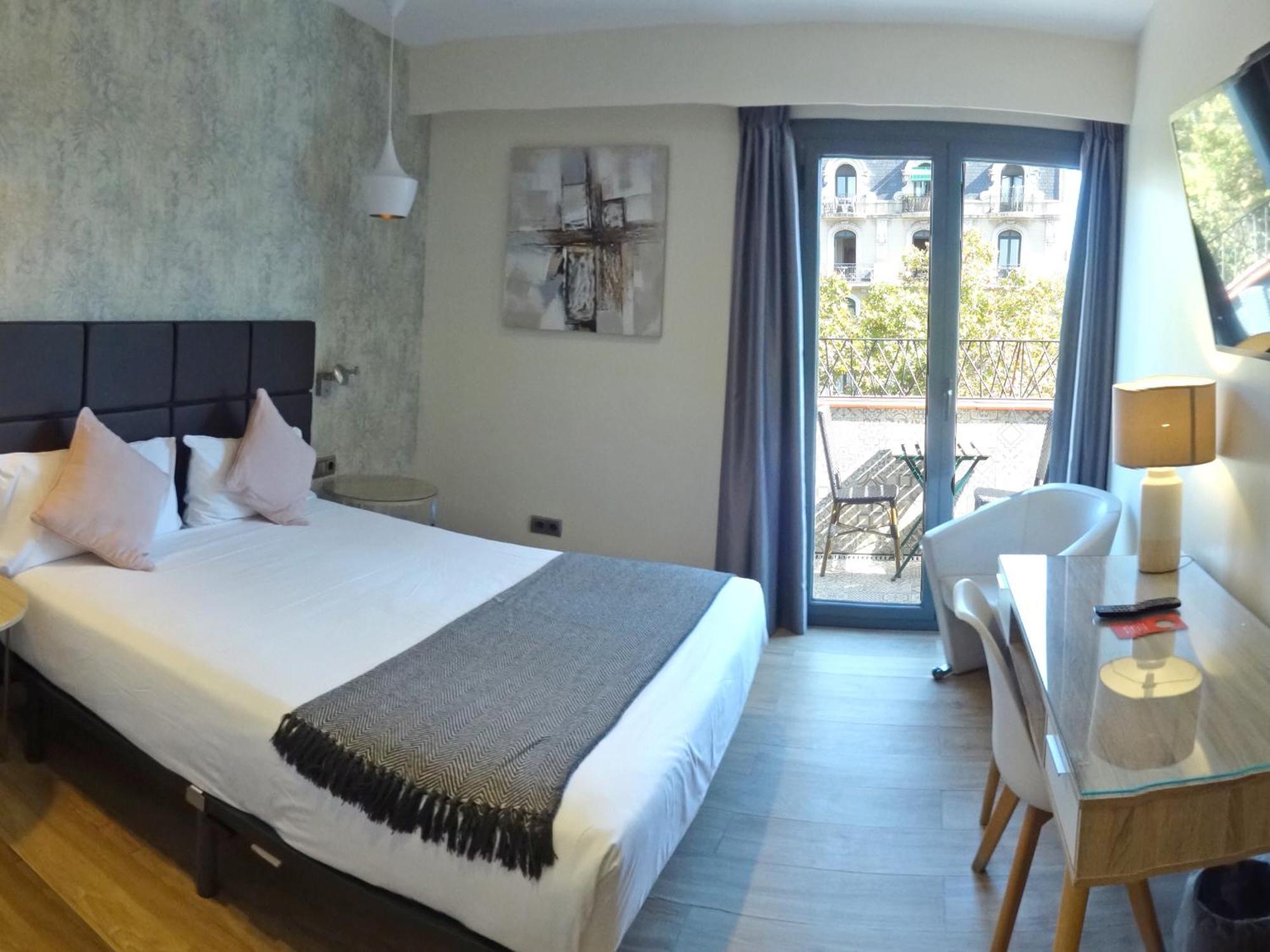 Hotel Lloret Ramblas Barcellona Esterno foto